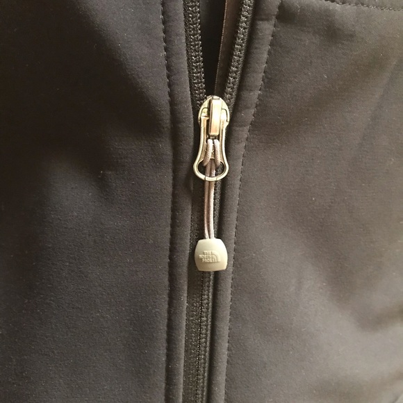 🌼NEW🌼 North Face Jacket - Picture 5 of 14